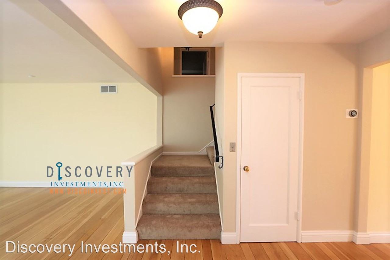 2716 Darnby Dr - Photo 3 of 45