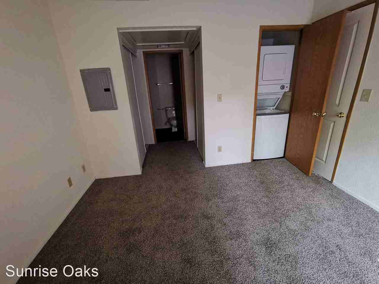 Sunrise Oaks Apartments - Photo 2 of 8