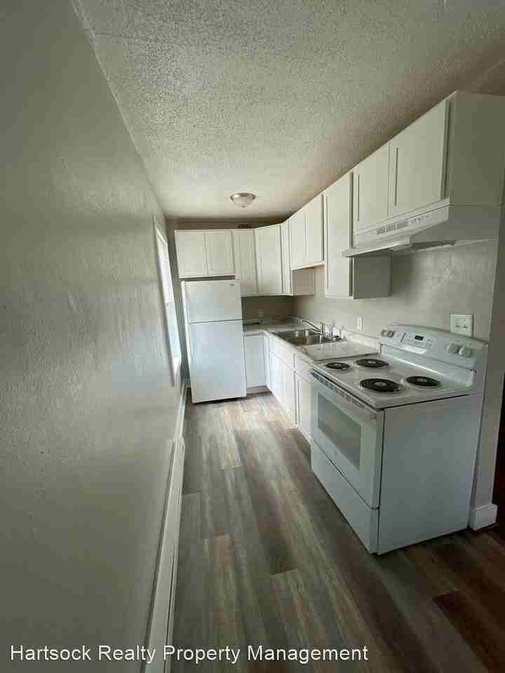 124  N. Jameson Ave - Photo 2 of 17