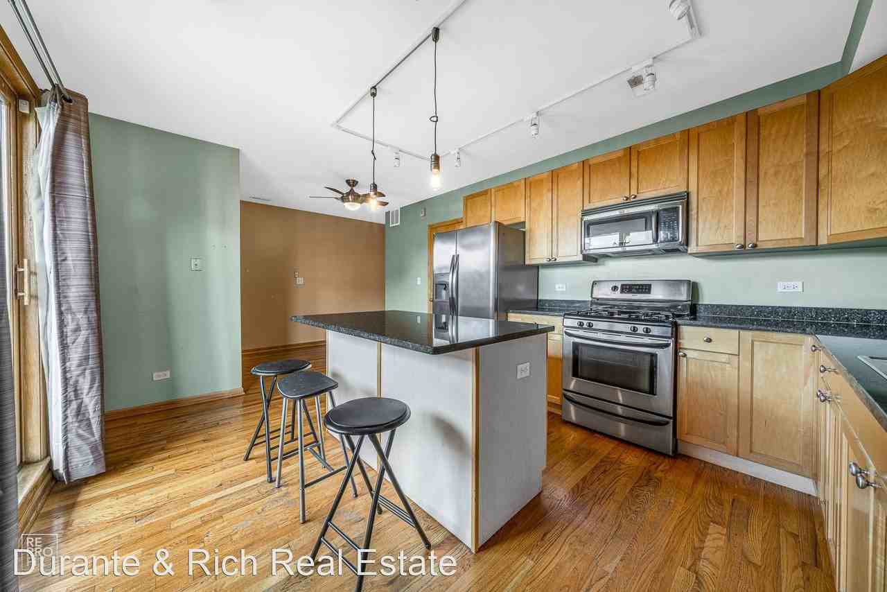 3246 W Warren Blvd #2 - Photo 2 of 17