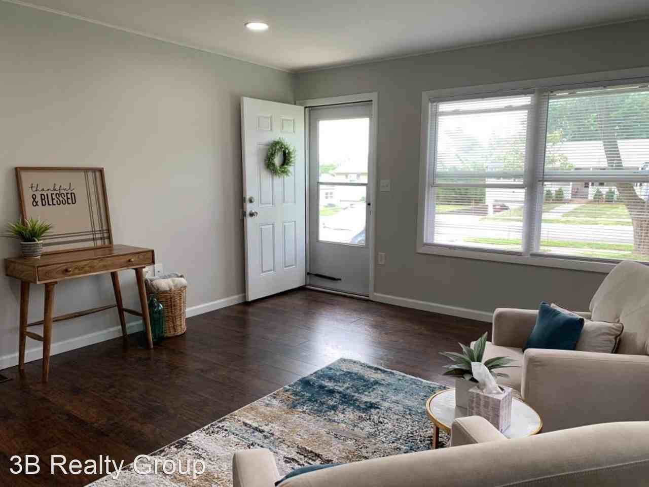 8384 Haskell Dr - Photo 2 of 20