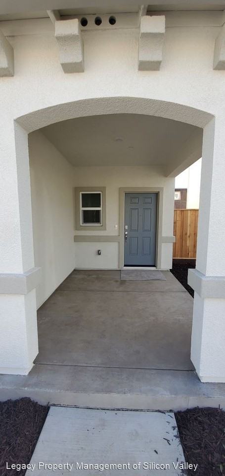 120 Mountaintop Ave - Photo 2 of 38