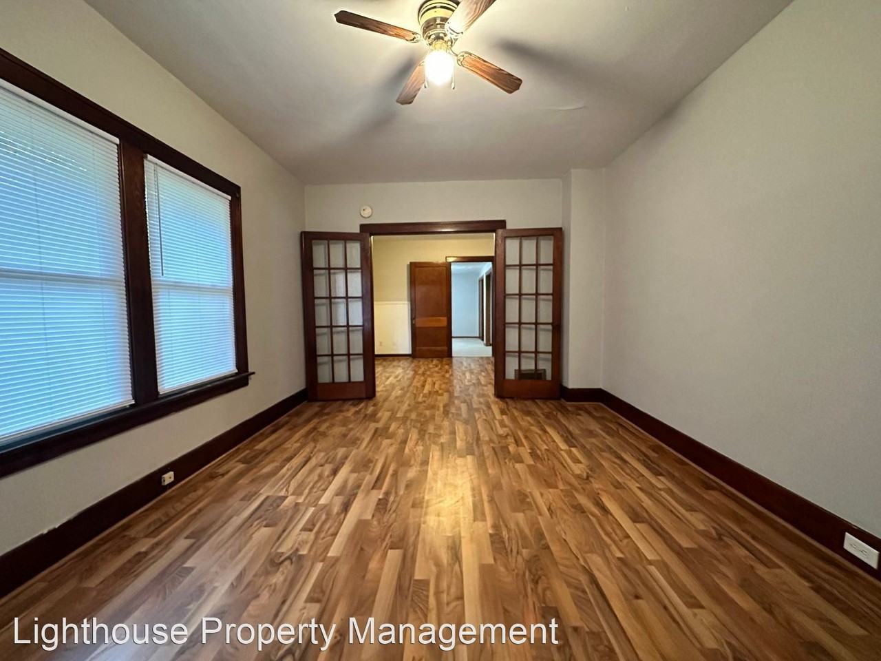 490 Emmett St E - Photo 2 of 13