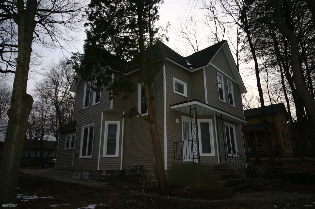 1235 W North St - Photo 3 of 8