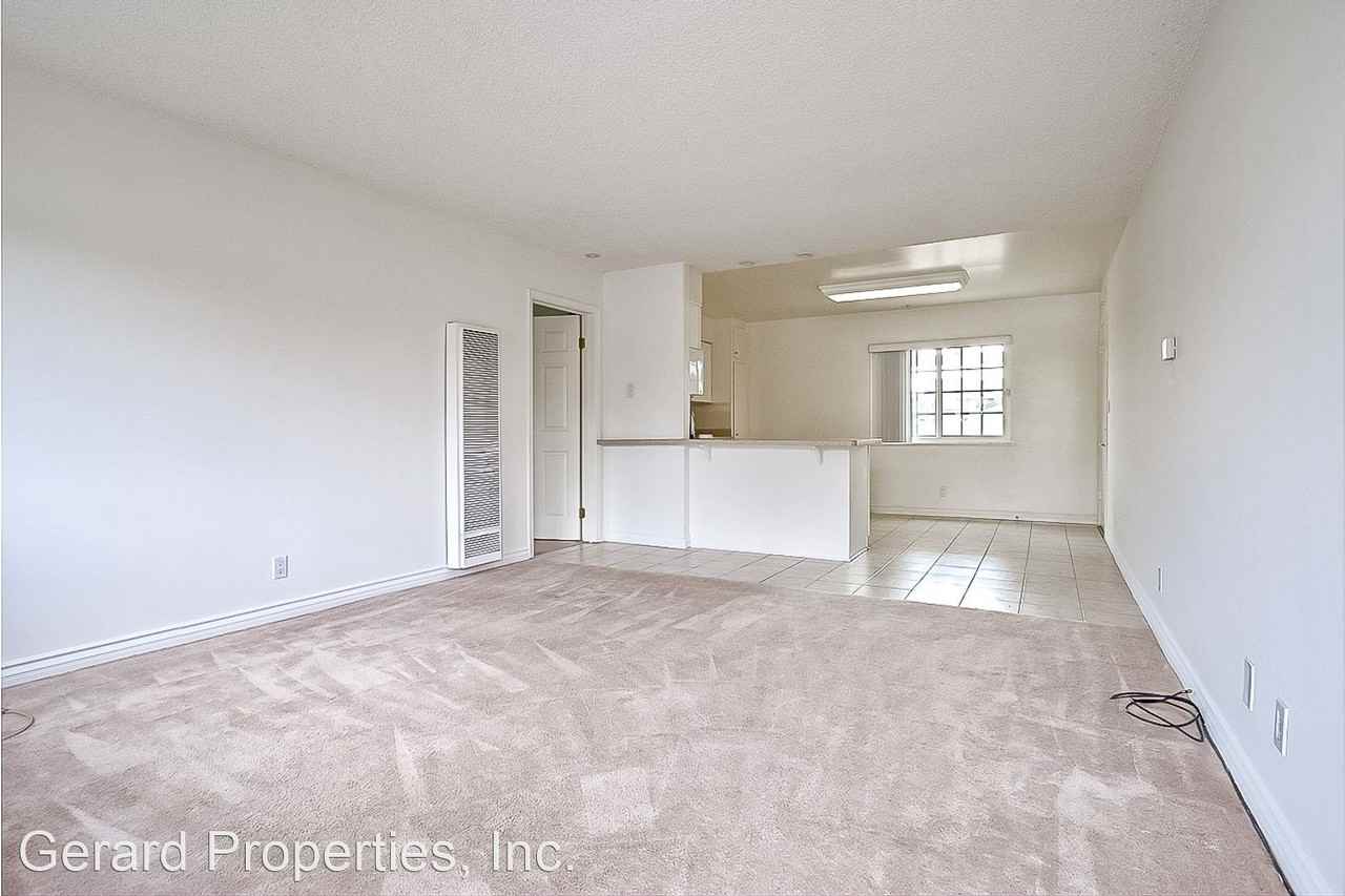 8096 Slater Ave - Photo 2 of 11
