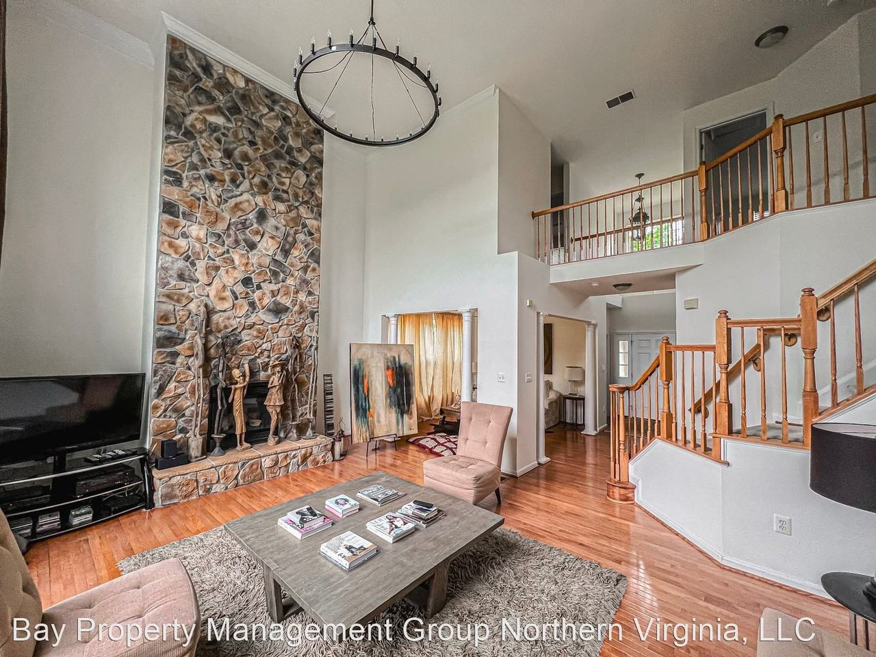 6137 Michener Dr - Photo 3 of 34