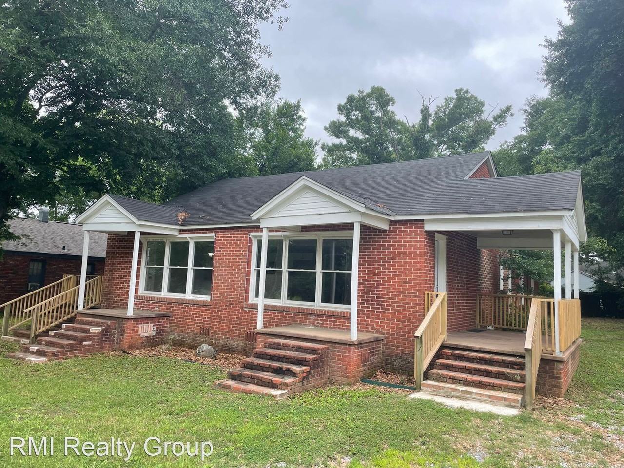 1711 4th Ave N - Photo 2 of 24