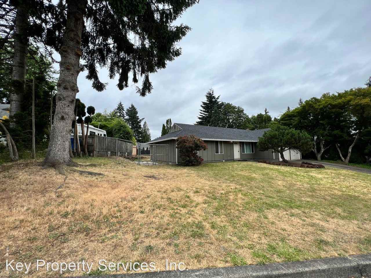 1206 Ne 86th Ave - Photo 3 of 26