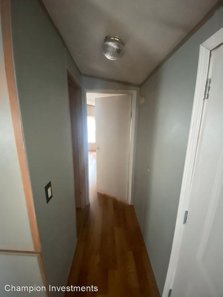 1237G Longbranch Rd - Photo 3 of 17