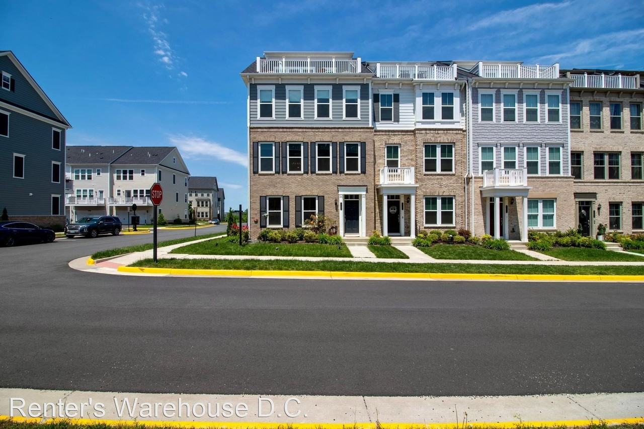 17268 Herring Gull Ln - Photo 2 of 40