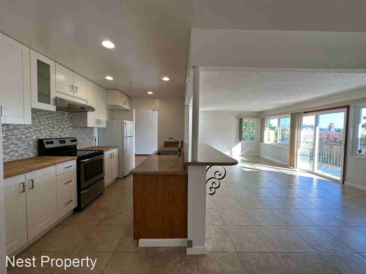 1020 Sycamore Dr - Photo 2 of 21