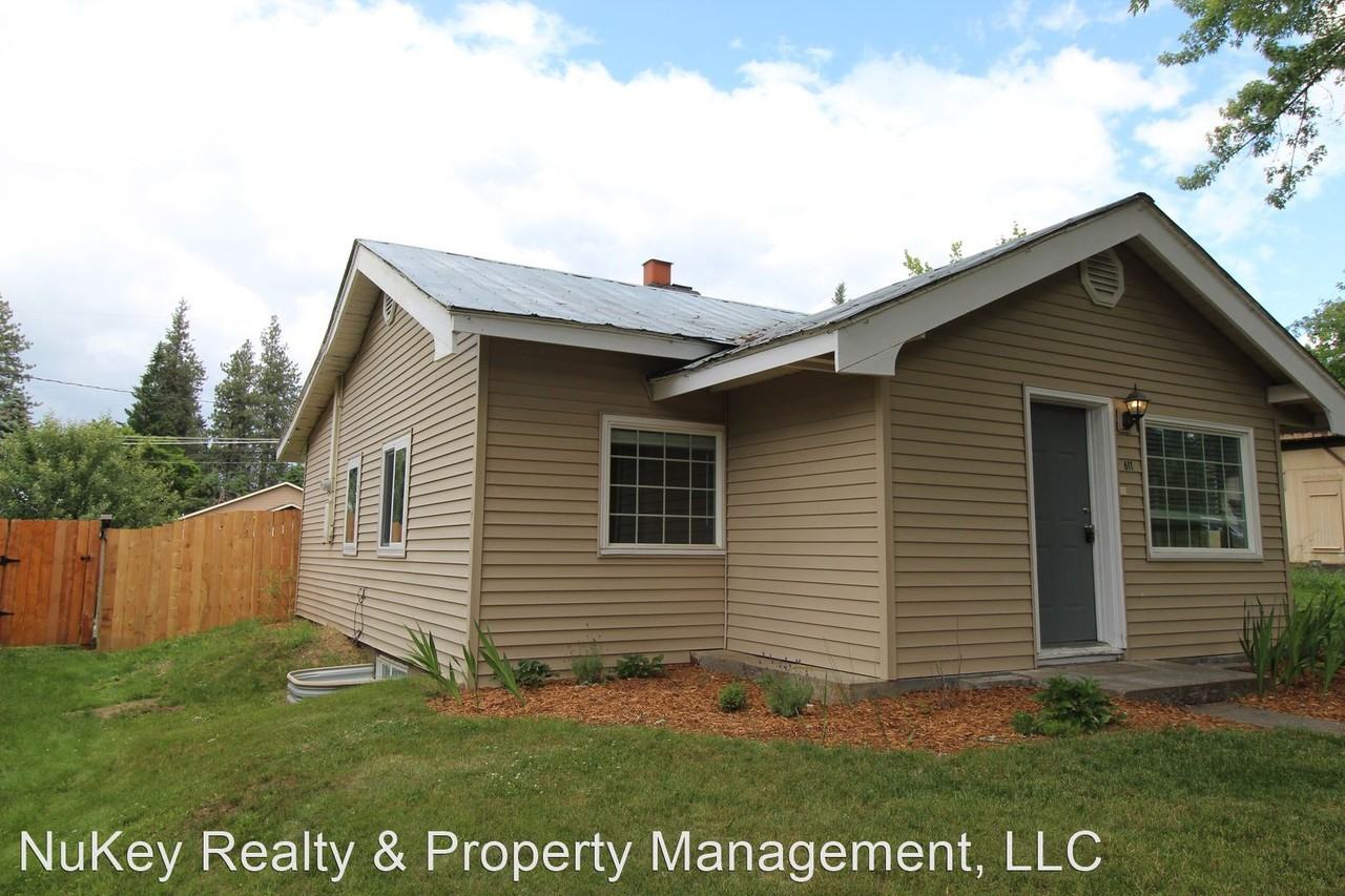 611 E A St - Photo 2 of 23