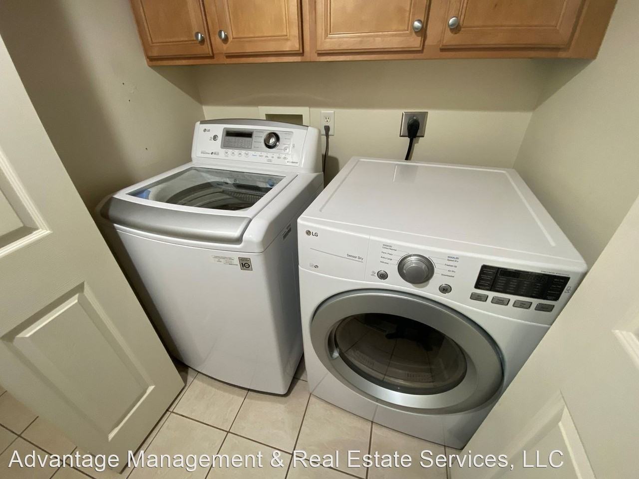 1339 Alpine Way - Photo 3 of 5