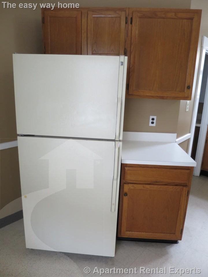 95 Flint St #2 - Photo 4 of 14