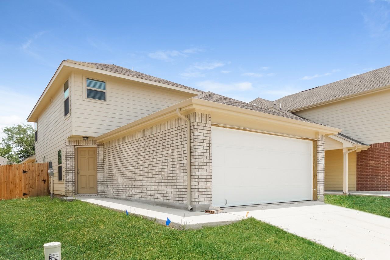 10702 Apple Pie Rd - Photo 2 of 14