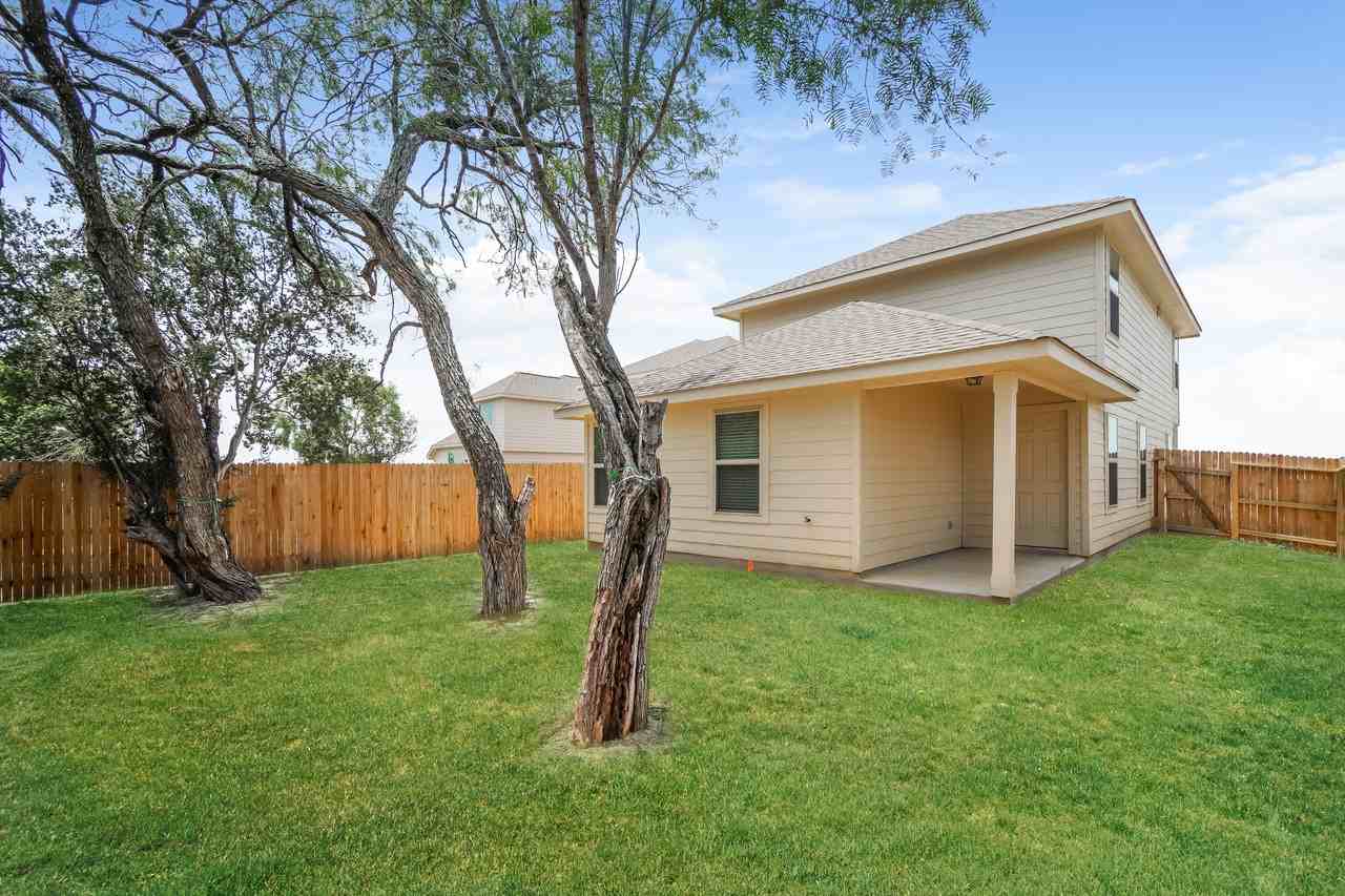 10702 Apple Pie Rd - Photo 3 of 14