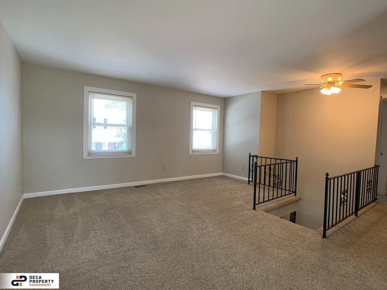 1729 Fairfax Dr - Photo 2 of 20