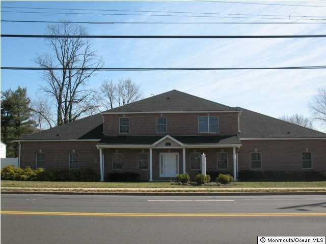 551 Newman Springs Rd - Photo 3 of 7