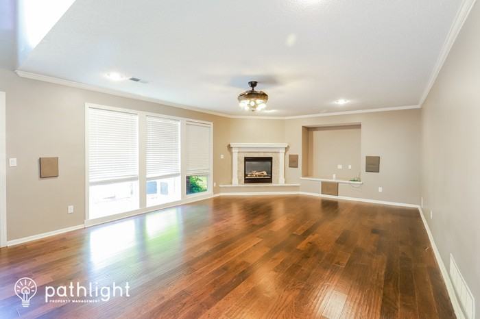 17950 W 158th St - Photo 2 of 21