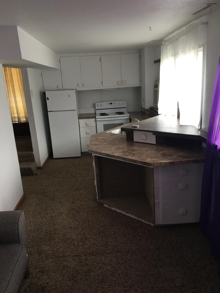 410 E 7th St #3-410 - Photo 6 of 15