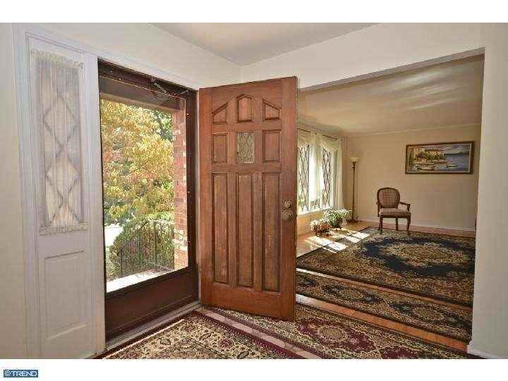 22 Duffield Dr - Photo 2 of 22