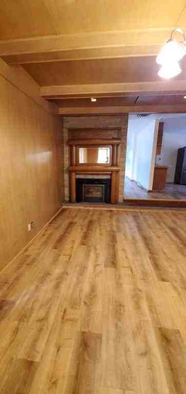 230 Yale Pl - Photo 6 of 25
