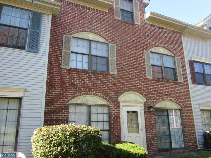 71 Oneill Ct - Photo 2 of 18