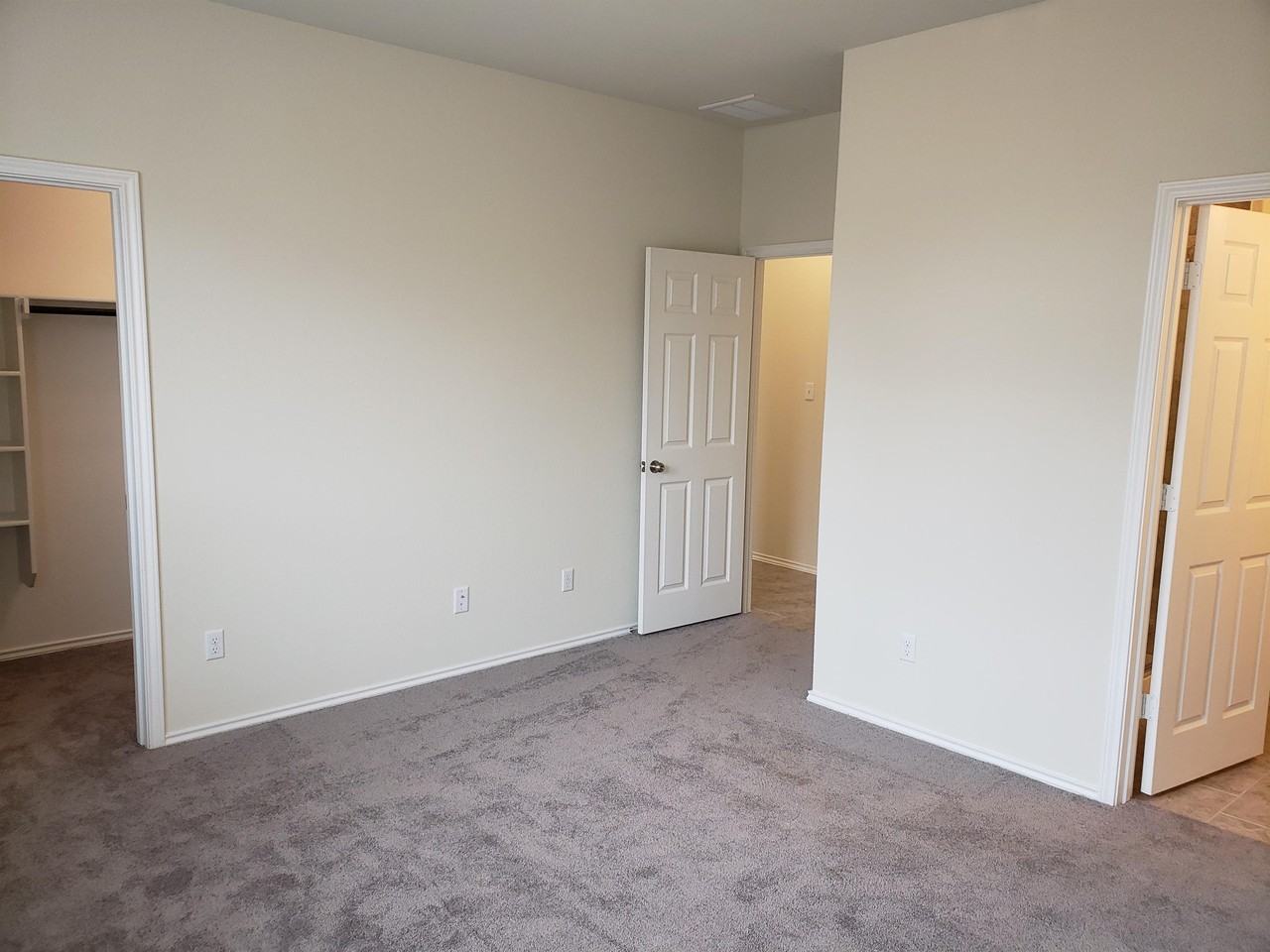 1105 Cliffbrake Way #1 - Photo 7 of 9