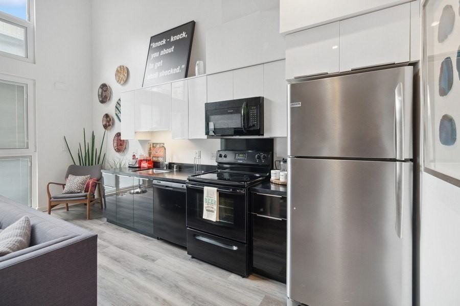 Block C Apartments - Photo 3 of 34