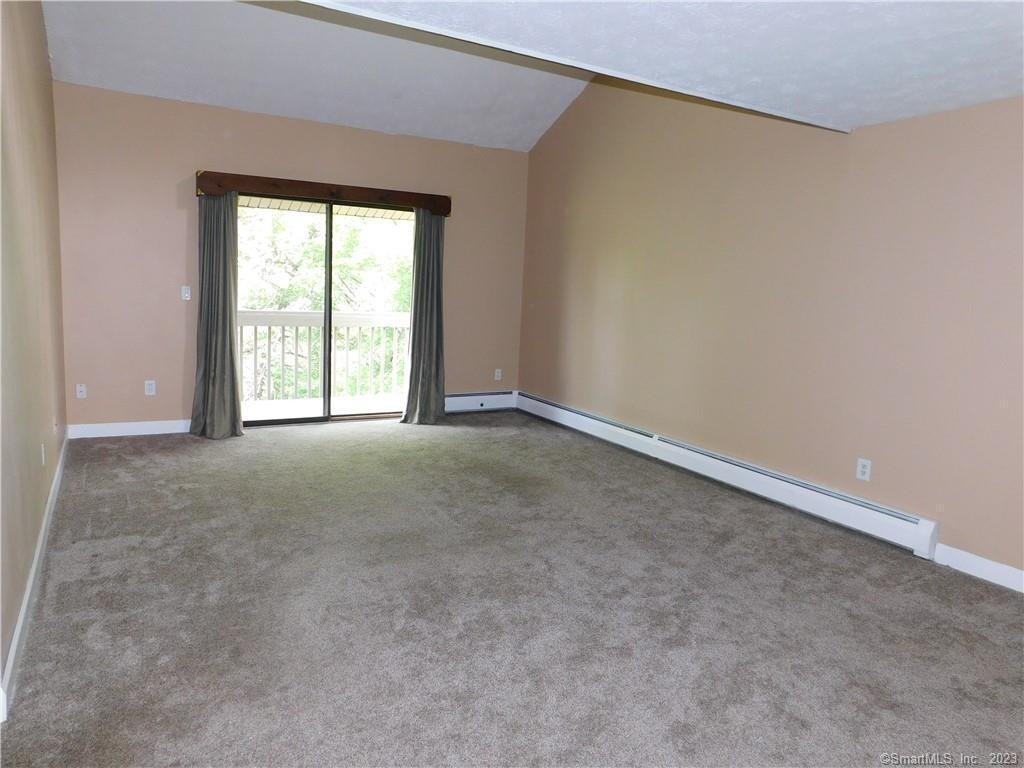 20 Amato Dr - Photo 3 of 20