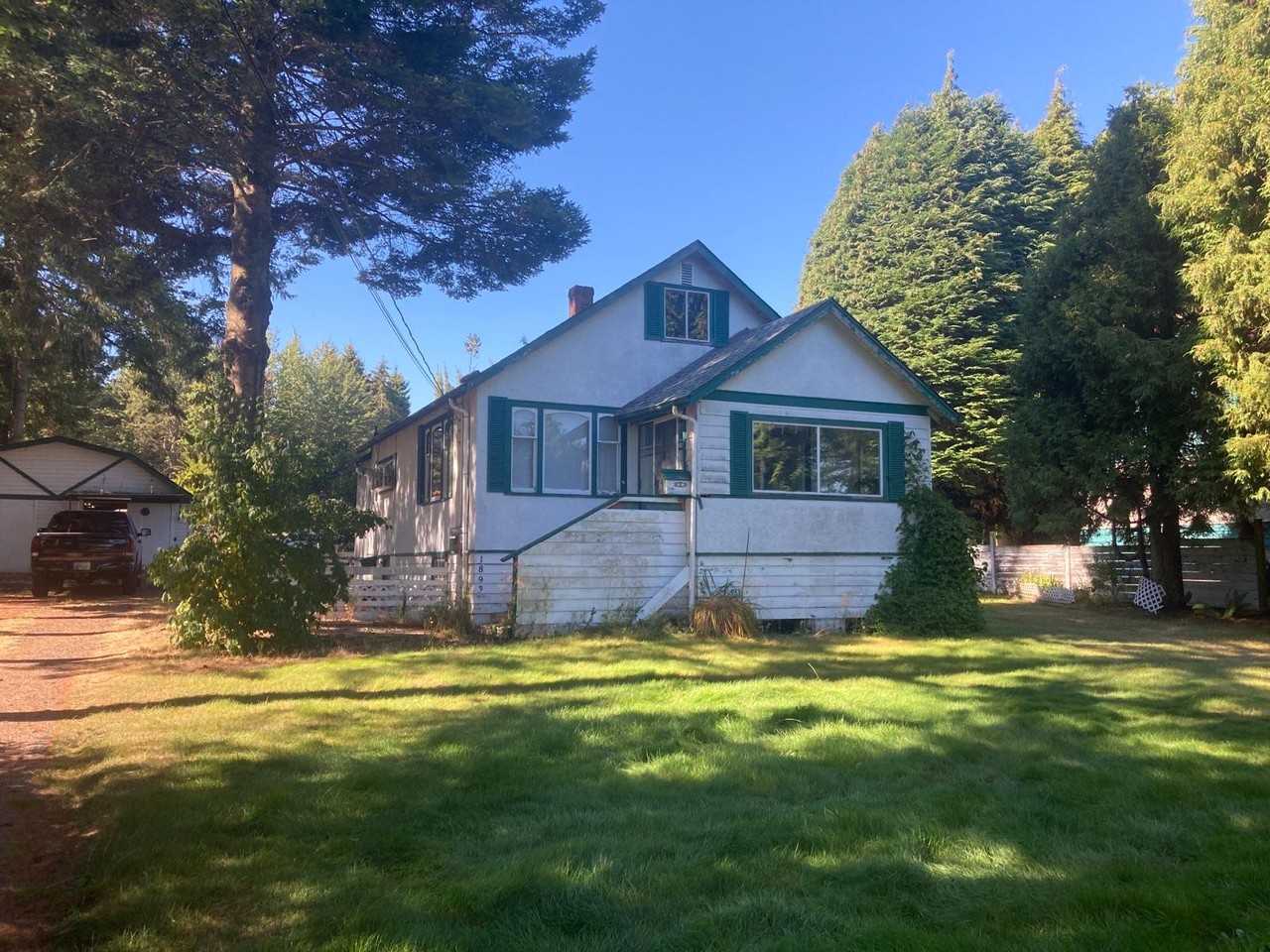 (ID128) Quirky Character House on 1/3 Acre Apartments 1893 King