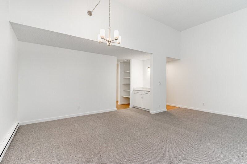 6413 Sand Point Way Ne - Photo 5 of 22