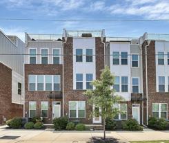 256 Parkwood Ave - Photo 1 of 1