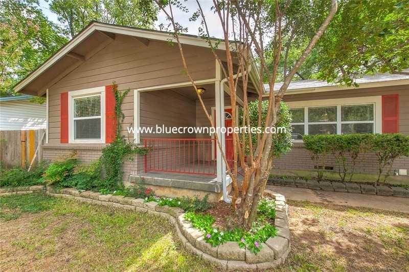 1202 Britt Dr - Photo 2 of 22