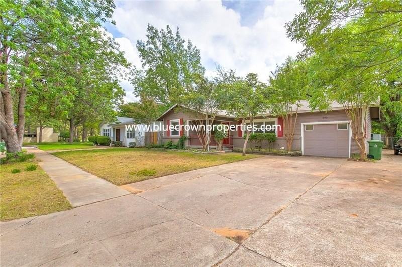 1202 Britt Dr - Photo 3 of 22