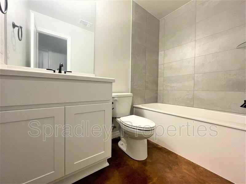 1003 Sparrow Cv Unit B - Photo 5 of 9