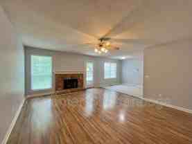 6003 Hunter Rd - Photo 1 of 1