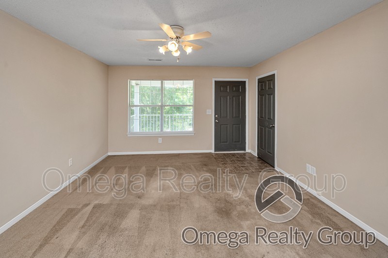 40 Ratliff St #14 - Photo 7 of 24