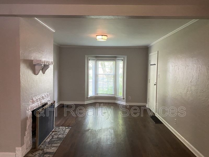 5942 Haverford Ave - Photo 2 of 20