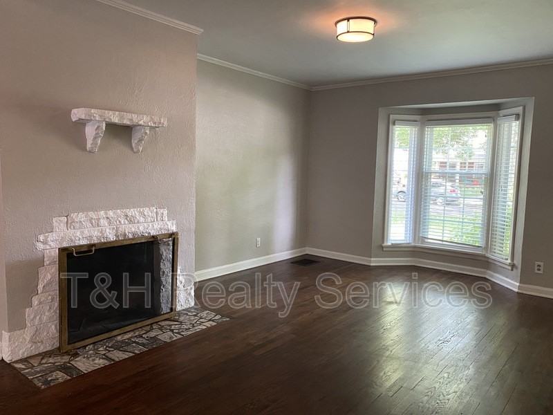 5942 Haverford Ave - Photo 3 of 20