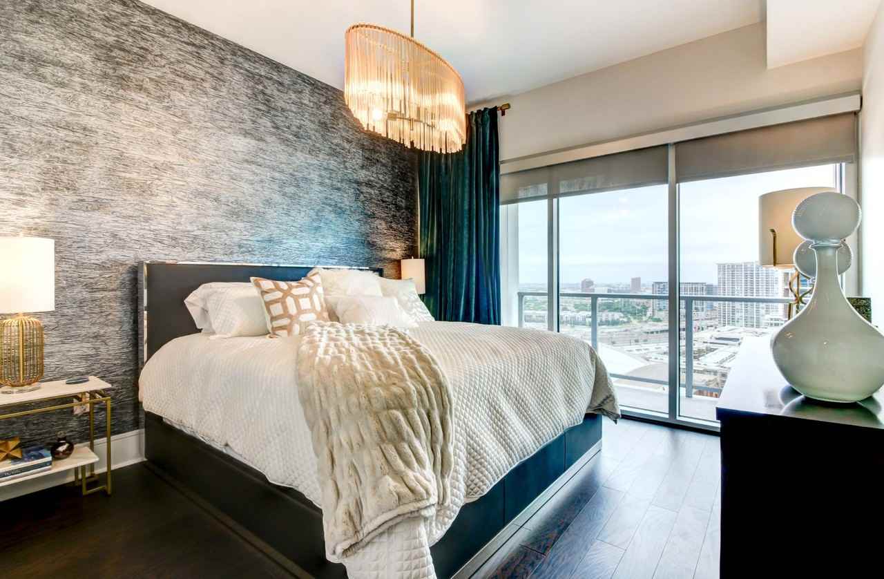 Cirque Residences - Photo 7 of 31