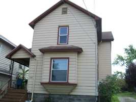 featured image of 316 W Main St