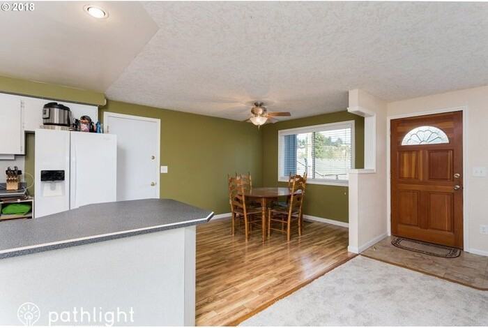 2150 19th St - Photo 2 of 14