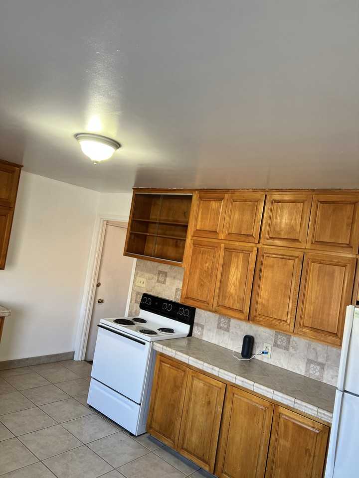 61 N 400 W #NA - Photo 2 of 11