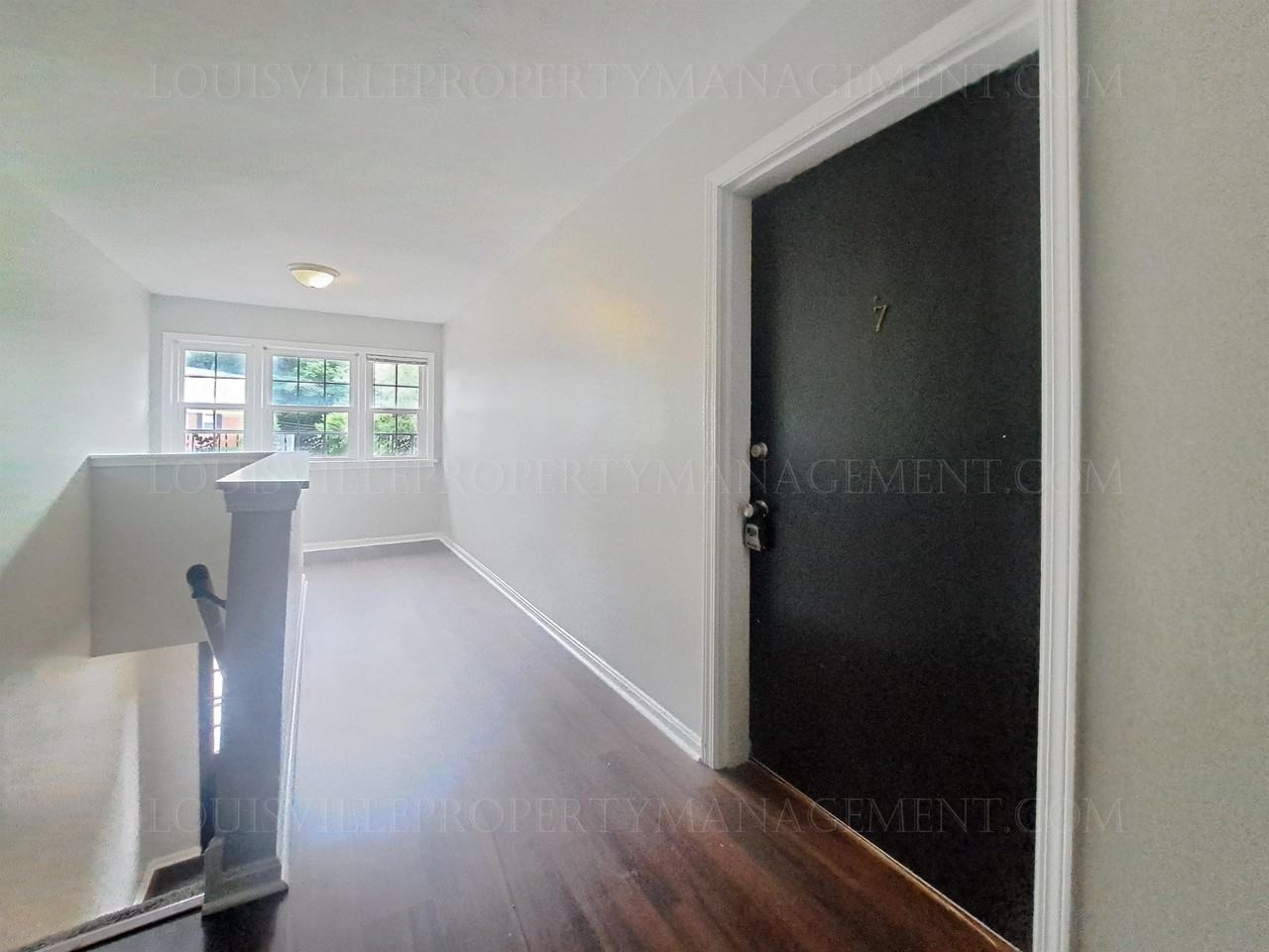 402 North Hite Avenue7A #7A - Photo 2 of 13