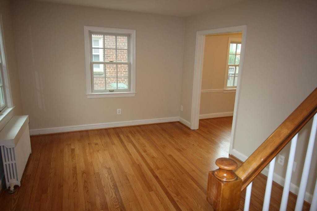 712 N Oakland St - Photo 4 of 26