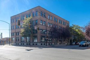 featured image of 2702 Montana Ave #303