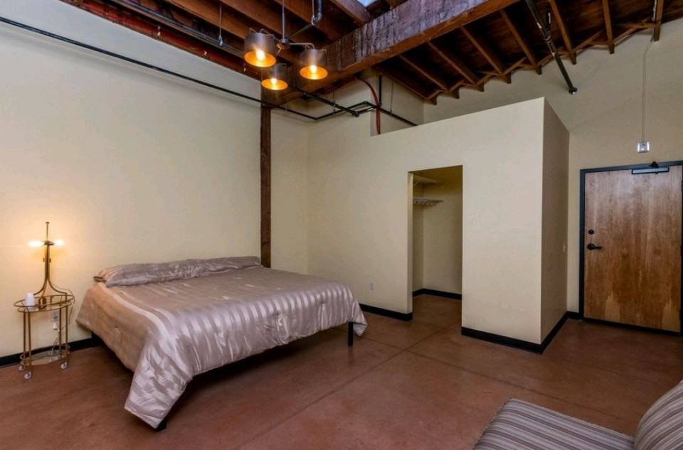 2702 Montana Ave #303 - Photo 5 of 6