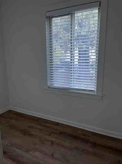 4107 Walnut St - Photo 3 of 8