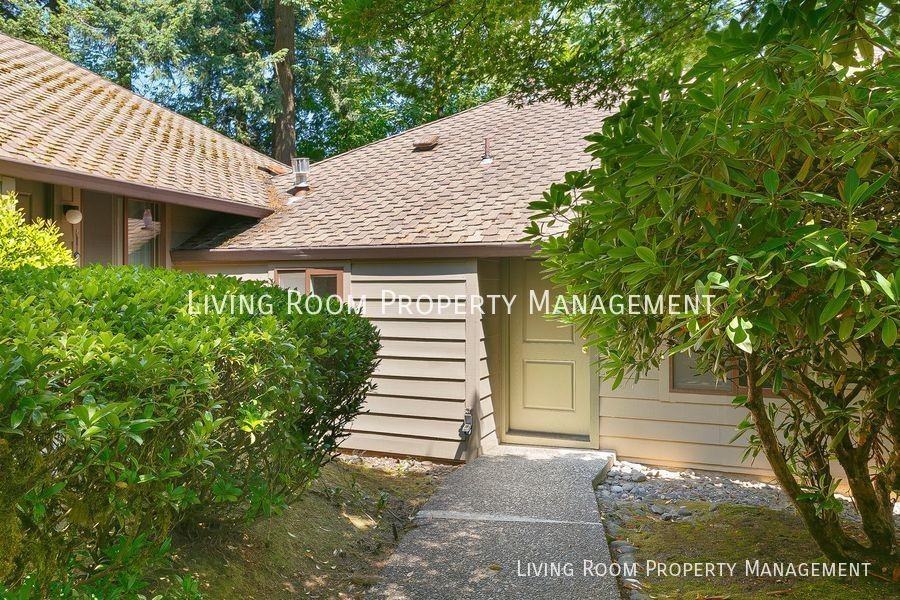 9807 Sw 49th Ave - Photo 2 of 15